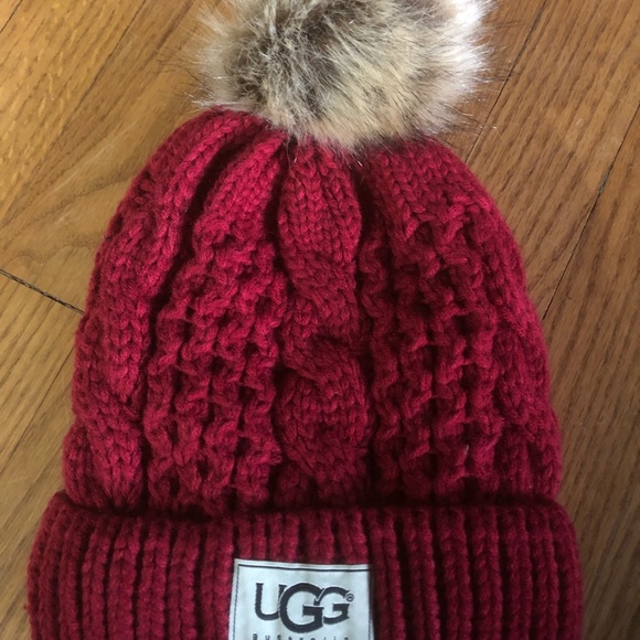 red ugg hat